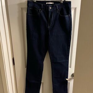 Levis 724 high rise straight jeans 29x30